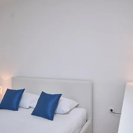Apartment Andrea Mit Stadtblick
