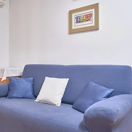 Apartment Andrea Mit Stadtblick Split